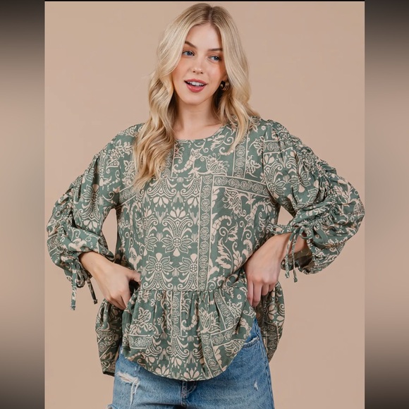 Boho Abstract Quarter Sleeve Top - Picture 2 of 5